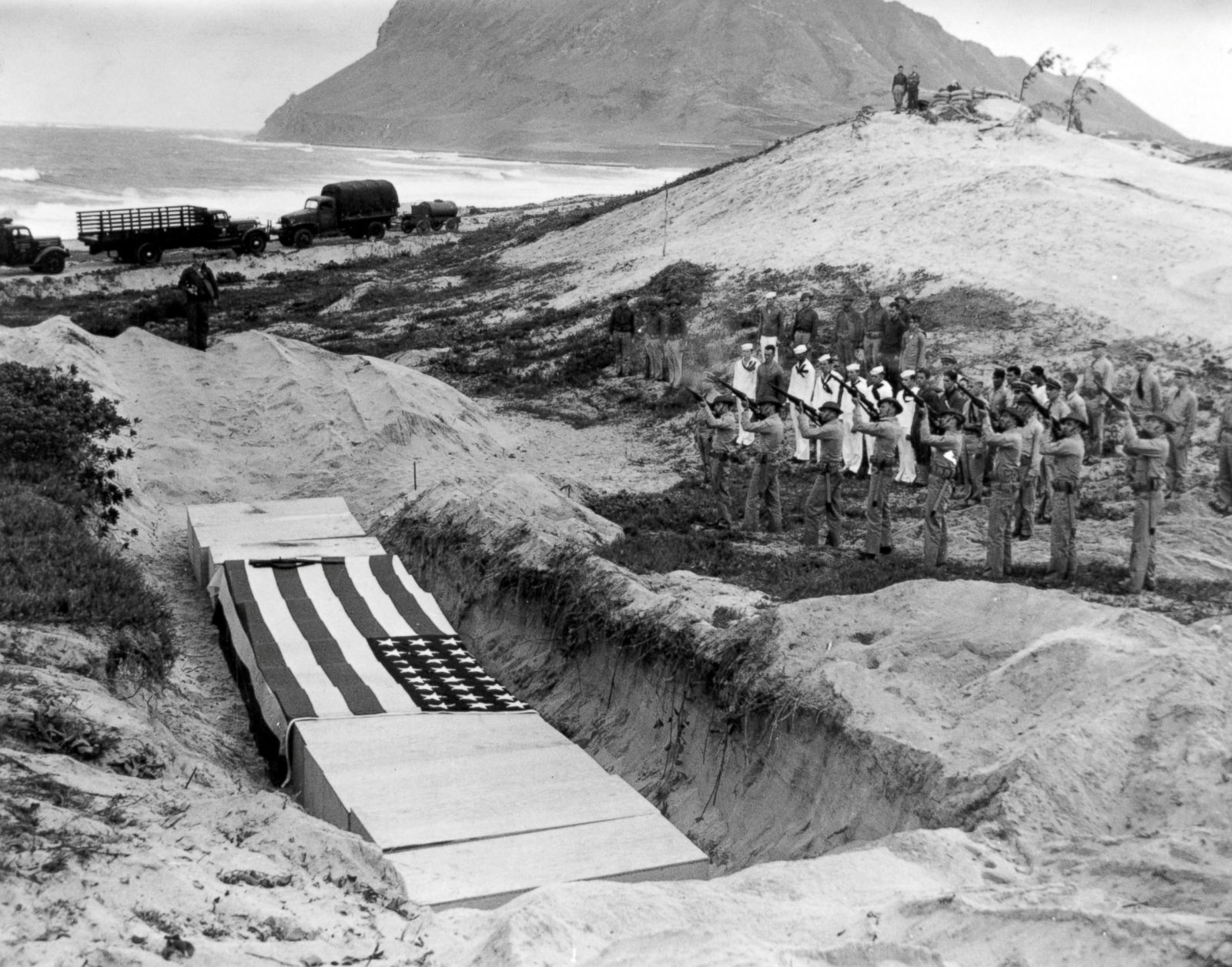 Marines Being Laid to rest 12:7:41.jpeg