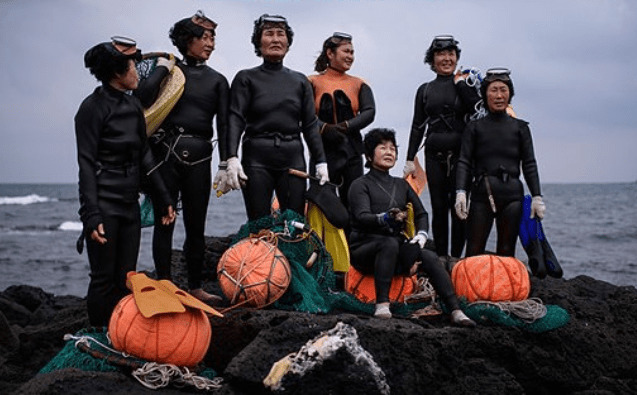 Koreanmermaids-min.png