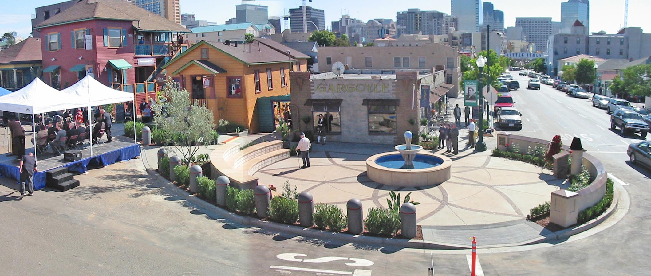 CA San Diego-Little Italy Piazza.jpg