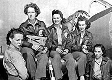 WASP 1943 Ferrying Squadron.jpg