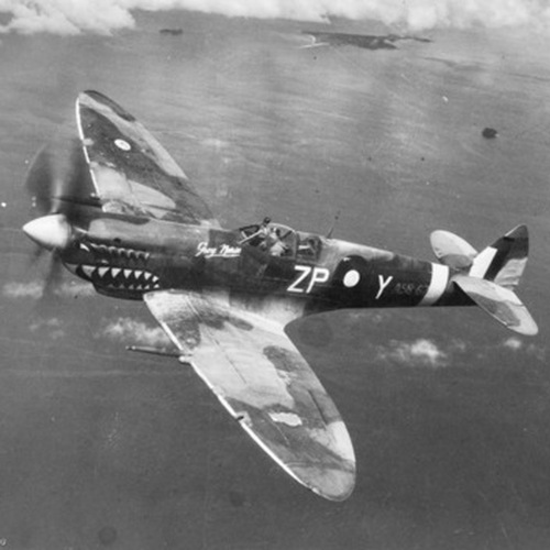 457_Sqn_RAAF_Spitfire_Labuan_1945.jpg