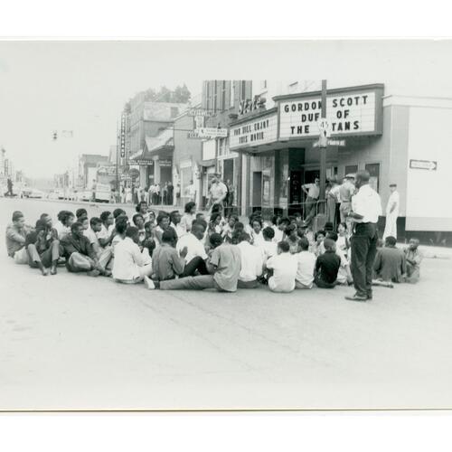 Detail_of_Padow-Sederbaum-JuniorNAACPDemonstration-1963.jpg