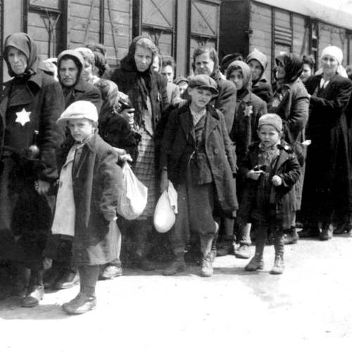 Holocaust train 2